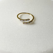 Load image into Gallery viewer, Olivia Ring